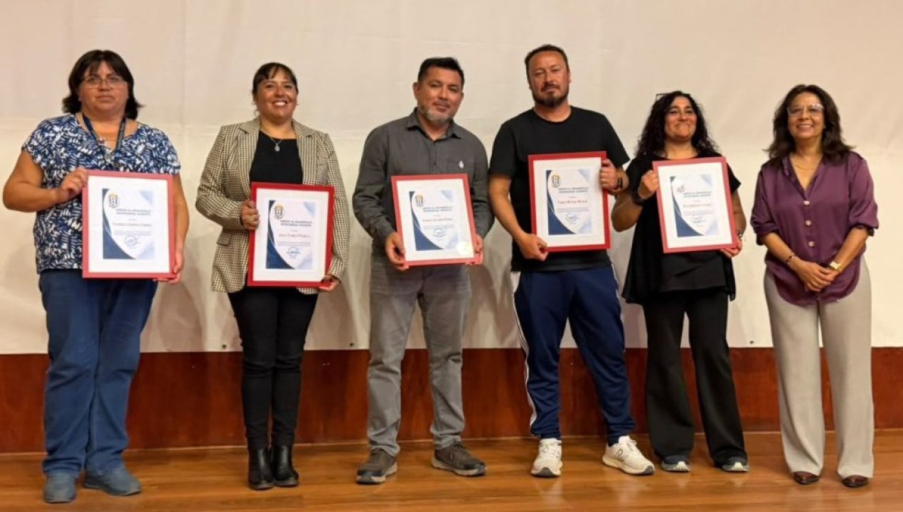 /atacama/delegada-alejandra-morales-acompana-celebracion-por-los-48-anos-del-liceo