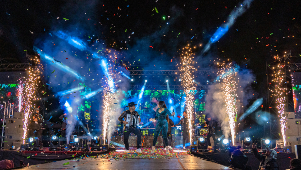 /cerca-de-50-mil-personas-dieron-vida-a-una-nueva-version-de-la-tradicional