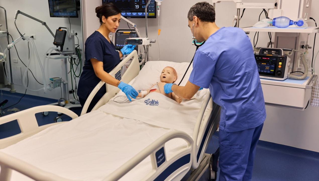 /de-la-practica-con-pacientes-a-la-simulacion-clinica-avanzada-la