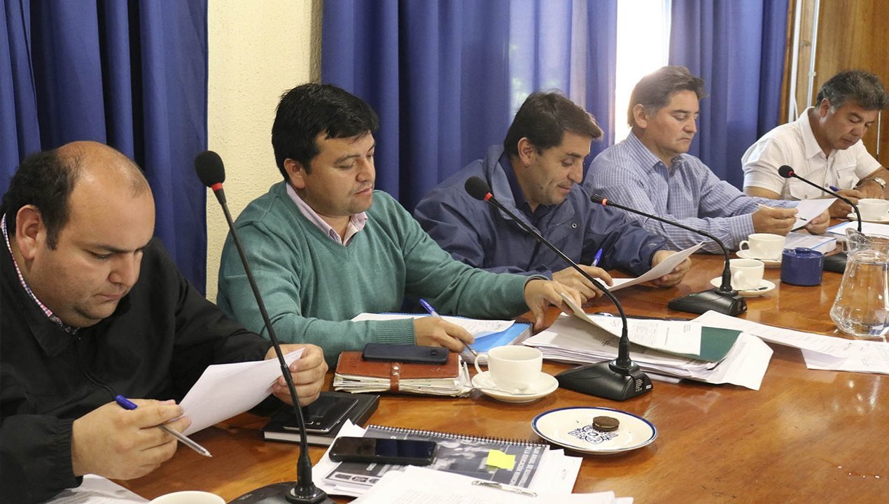 /concejo-municipal-aprueba-recursos-para-la-adquisicion-de-vehiculo-para