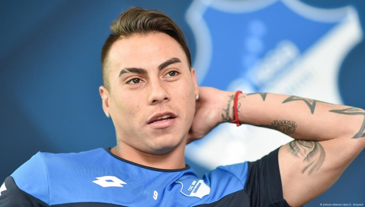 /deportes/futbol-chileno/eduardo-vargas-finalmente-no-llegaria-a-universidad-de-chile-pero-si-a-un