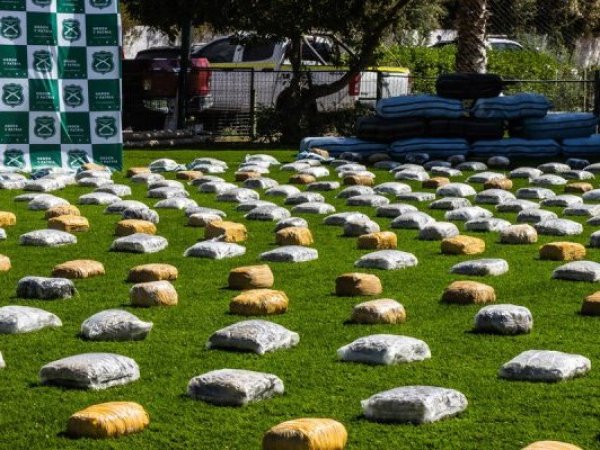 Histórico golpe al narcotráfico en Antofagasta: Incautan 2,8 toneladas de droga en operativos conjuntos